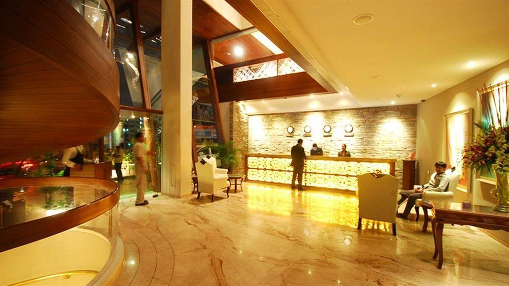 ไส พาเลซ โฮเต็ล Hotel มุมไบ ภายนอก รูปภาพ