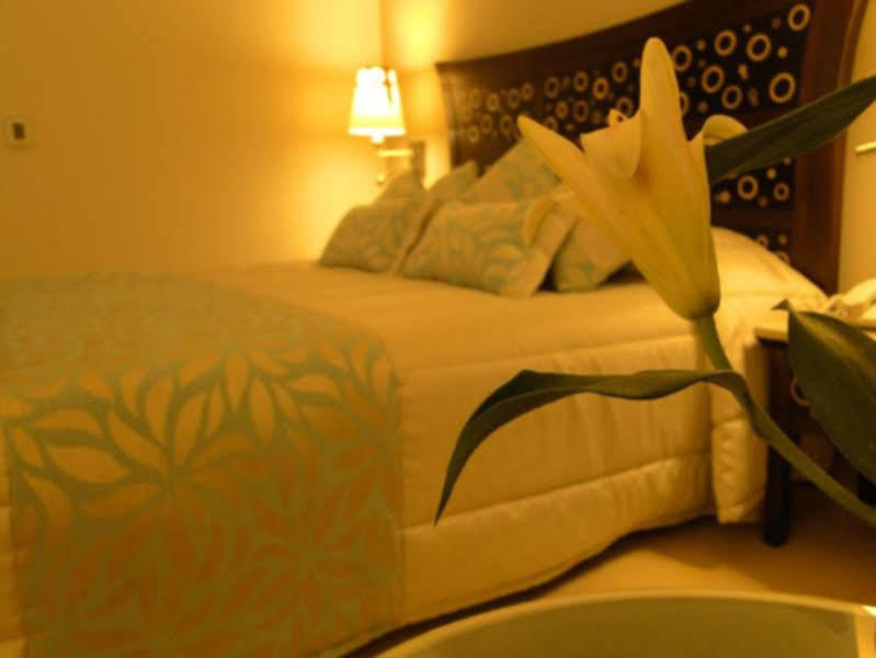 ไส พาเลซ โฮเต็ล Hotel มุมไบ ภายนอก รูปภาพ